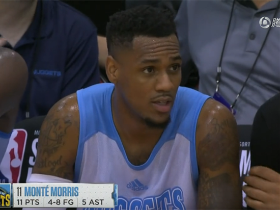 她选择通过 她选择通过