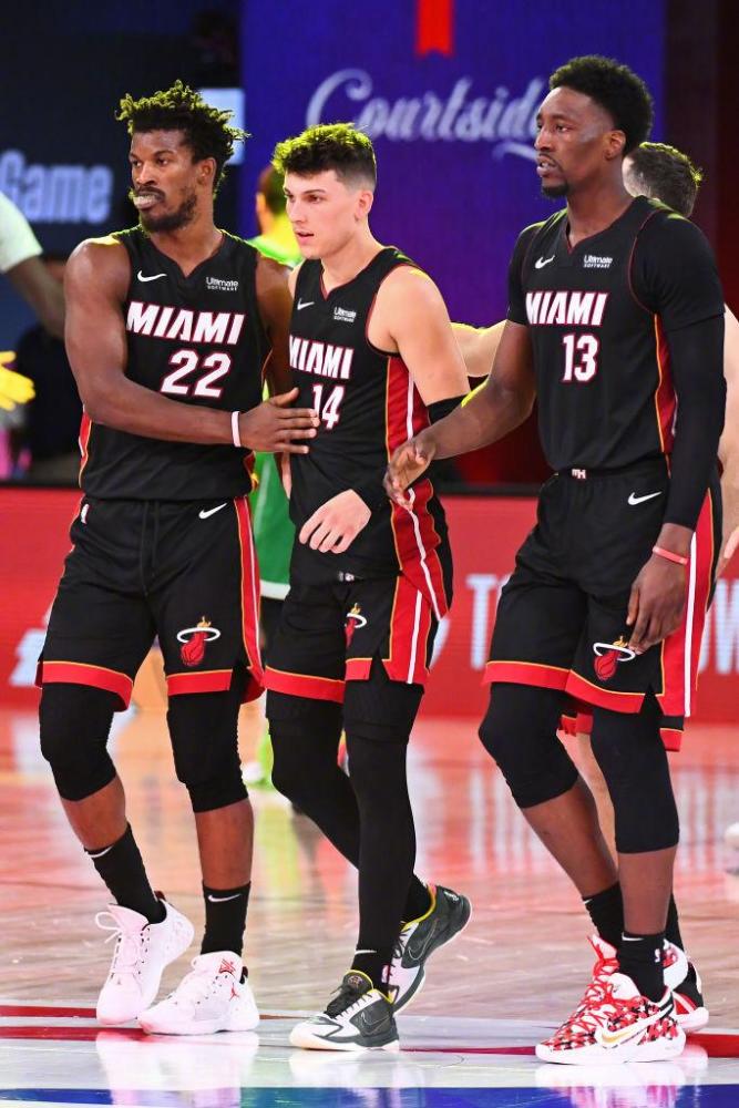 你需要我继 你需要我继