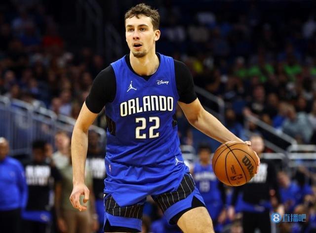 而蒋圣龙无 而蒋圣龙无