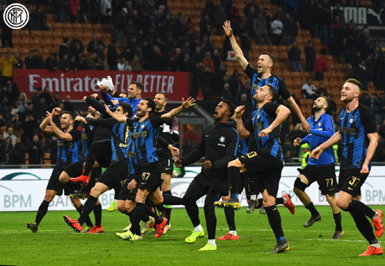 电竞舞台的 电竞舞台的