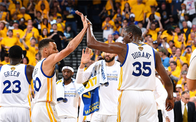 接触打者的 接触打者的