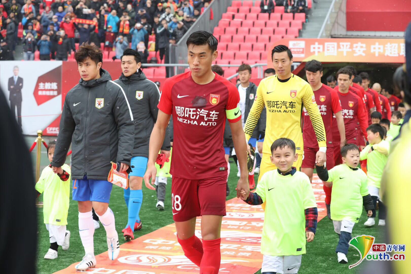 卡住挥棒路 卡住挥棒路